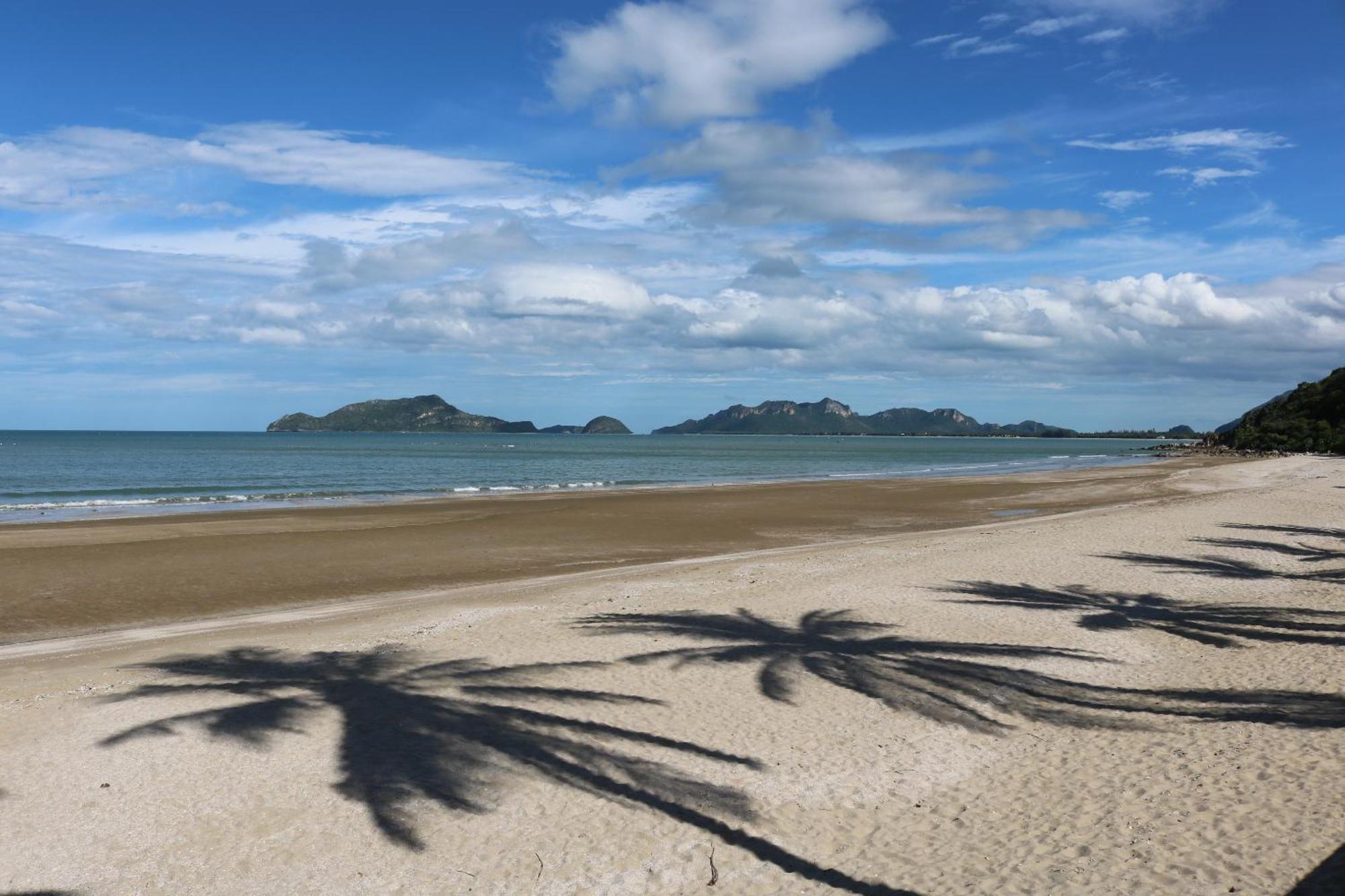 فندق Minitel By The Sea - Pranburi سام رويْ يوت المظهر الخارجي الصورة